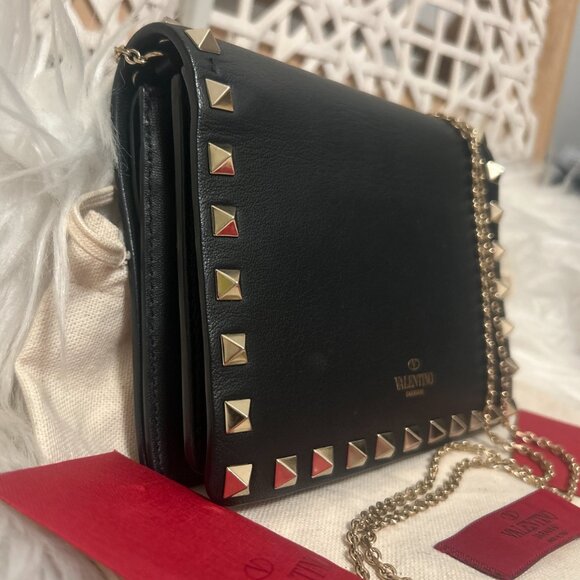 Valentino Garavani Rockstud Crossbody-golden bronze tone rockstuds and chain - Picture 11 of 11
